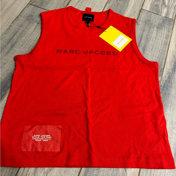 Marc Jacobs The Tank True Red NWT - Picture 2 of 5
